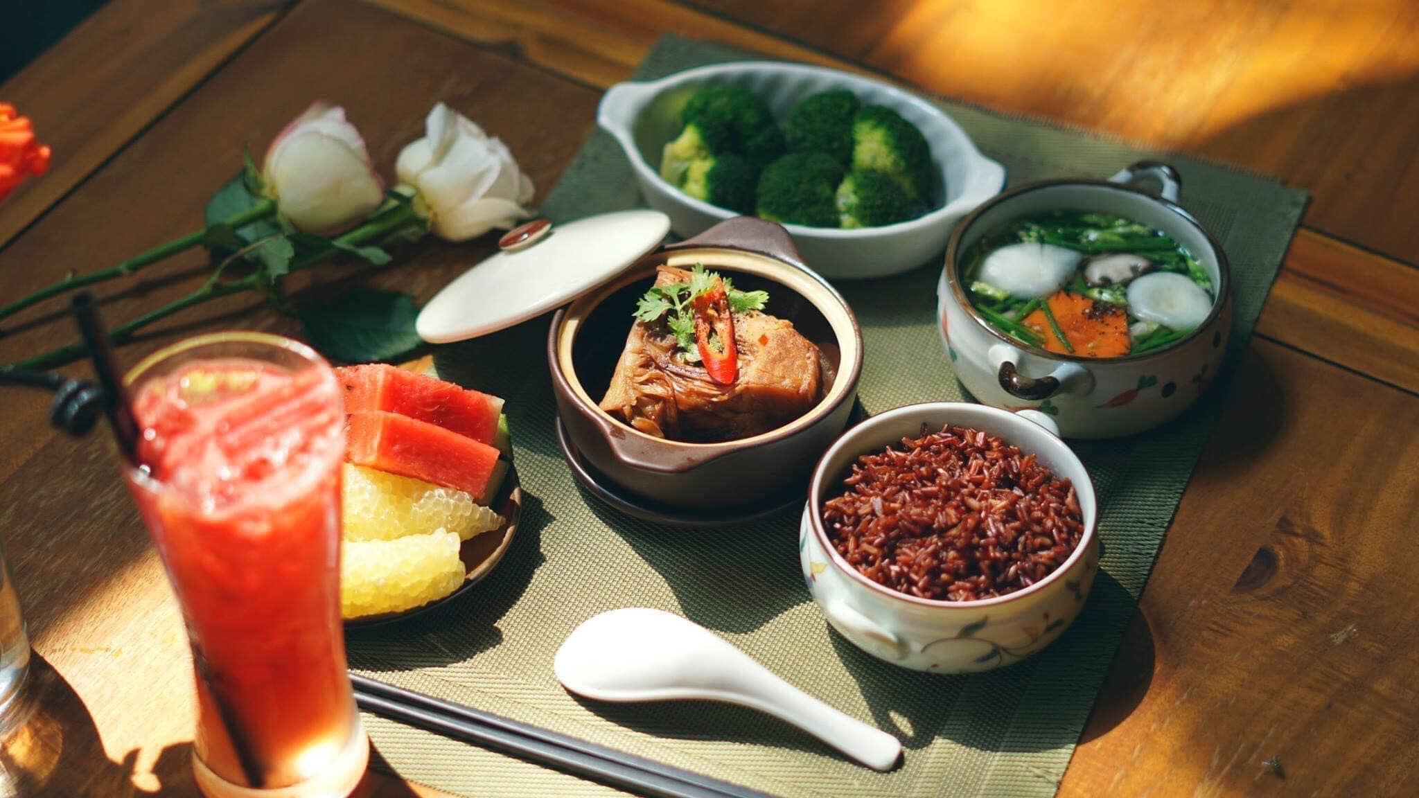 nhà hàng chay sang trọng