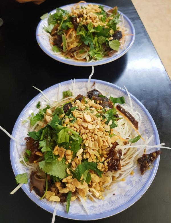 Nộm Hàm Long được nhiều người yêu thích
