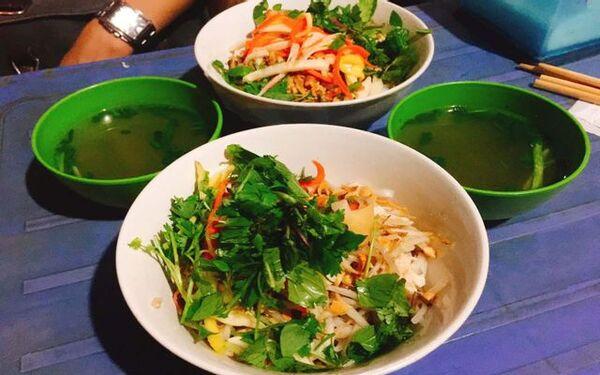 Phở Gà trộn Khánh Béo 
