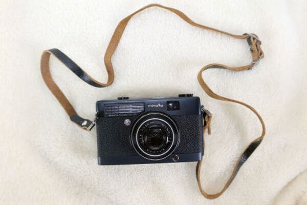 Máy ảnh Minolta 8700I ngàm A