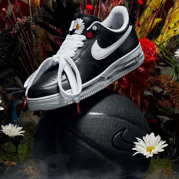 Những mẫu Nike Para-noise được thiết kế theo ý tưởng về vườn địa đàng