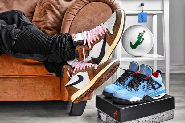 Nike đã hợp tác với rất nhiều thương hiệu thời trang nổi tiếng thế giới như Dior, Peaceminusone, Louis Vuitton,...