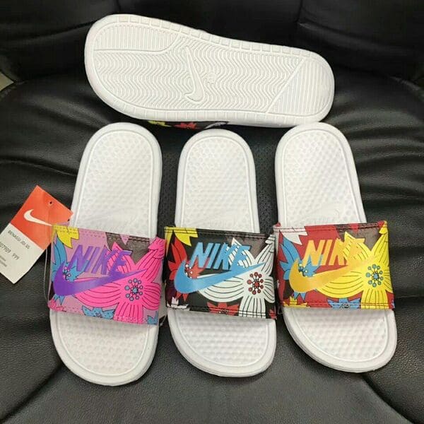 Nike Just do it Print FW có thiết kế mang đậm phong cách Hawaii