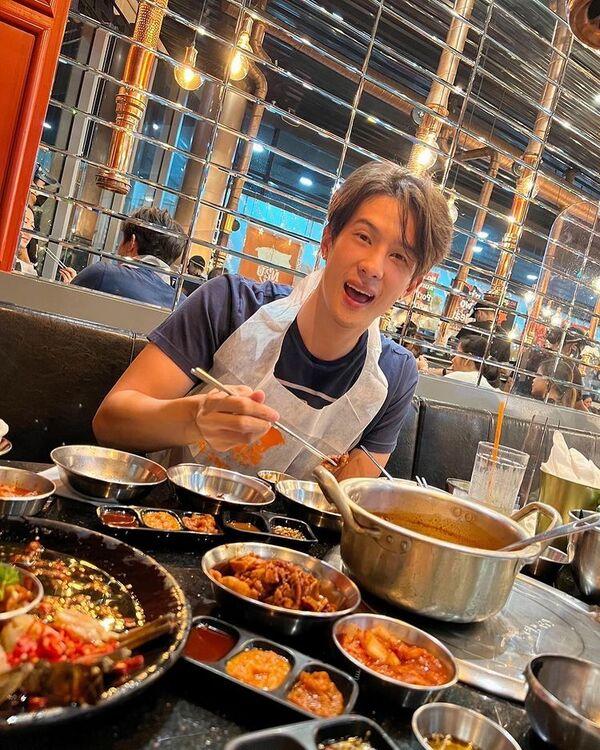 James Ma ghi điểm với vẻ ngoài trẻ trung