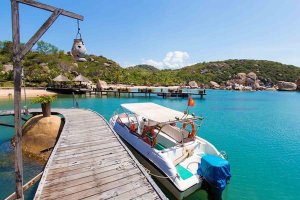 Đi bộ để khám phá mọi ngóc ngách của hòn đảo Bình Hưng xinh đẹp