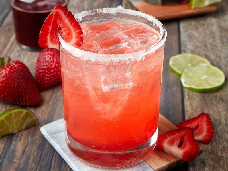 Cocktail Margarita dâu - hương vị ngọt ngào, dễ uống
