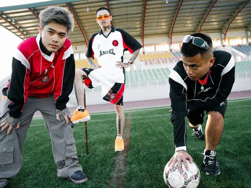 &aacute;o ph&ocirc;ng nam form rộng 