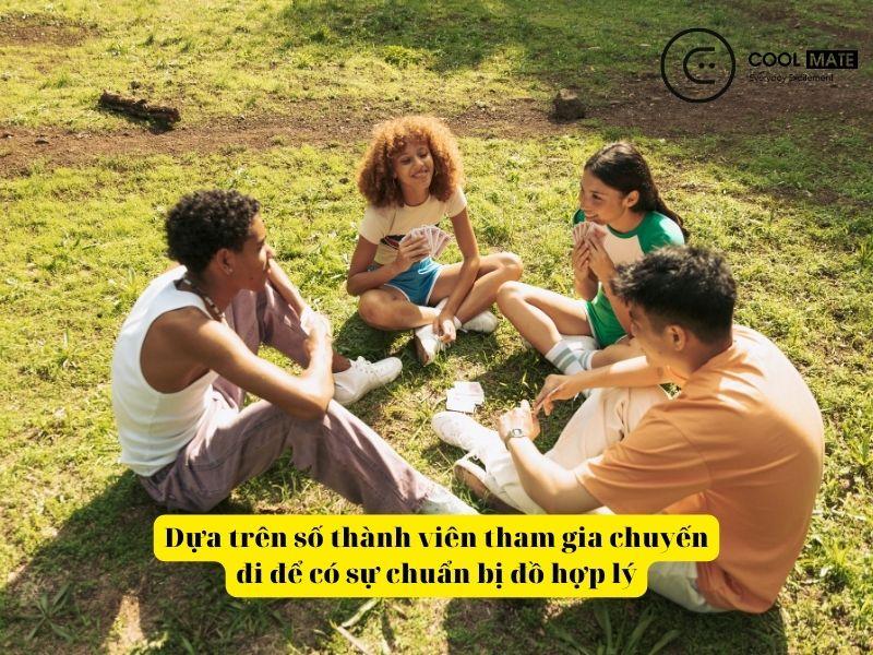 Thống nhất số thành viên tham gia để lên kế hoạch chuẩn bị đồ