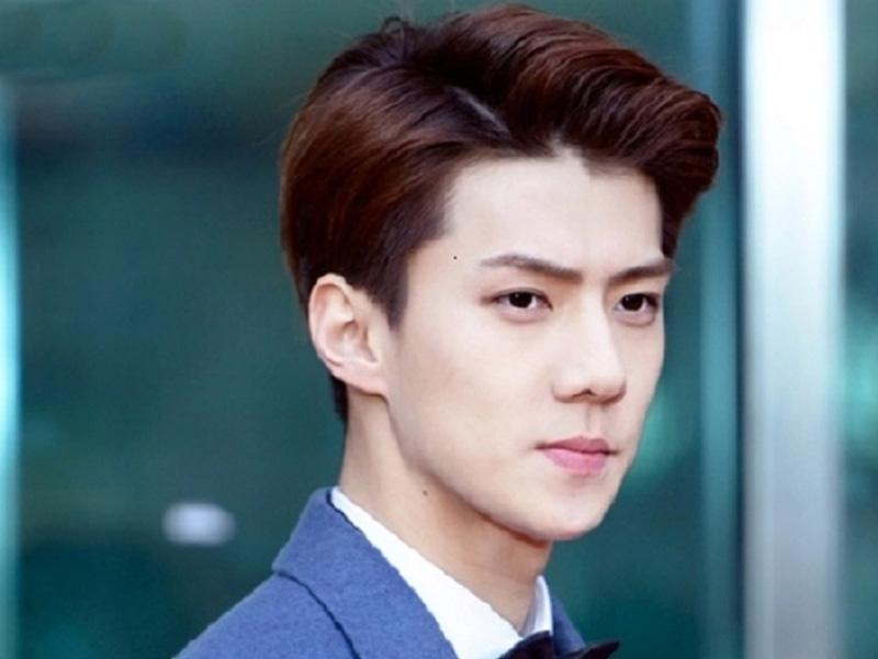 Hạn chế tình trạng tóc chỉa, vểnh, không nằm theo nếp