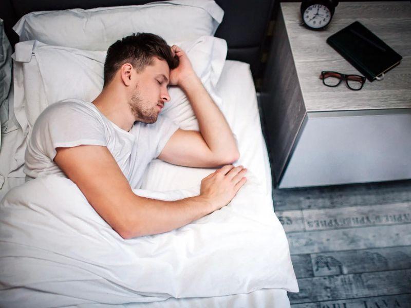 Bơi lội thường xuyên để ngủ ngon và sâu giấc hơn