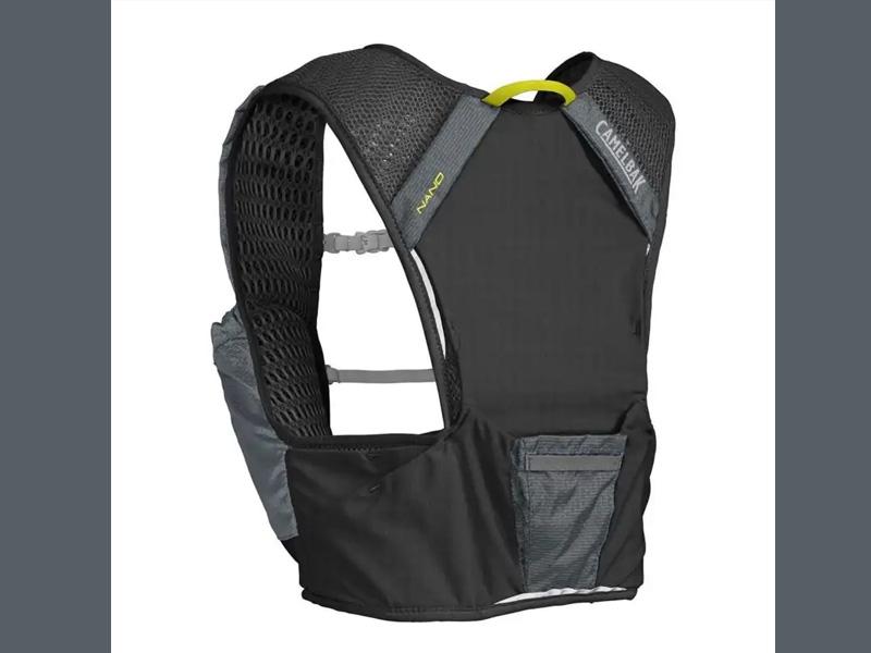 Vest nước chạy bộ CamelBak Nano 1L
