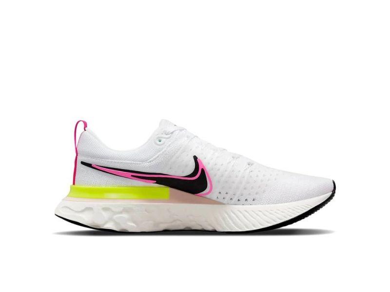 giày chạy bộ Nike
