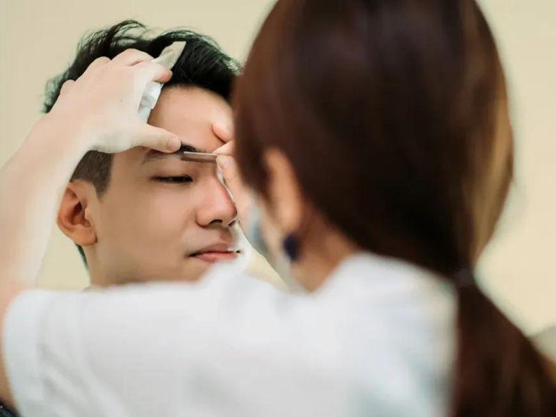 Loại bỏ lông thừa để đường cắt sắc nét hơn