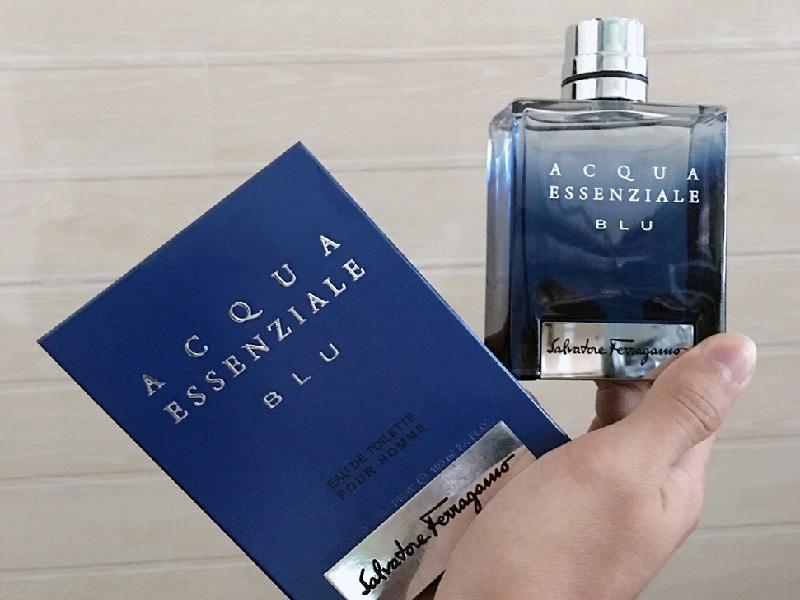Salvatore Ferragamo Acqua Essenziale Blu Pour Homme
