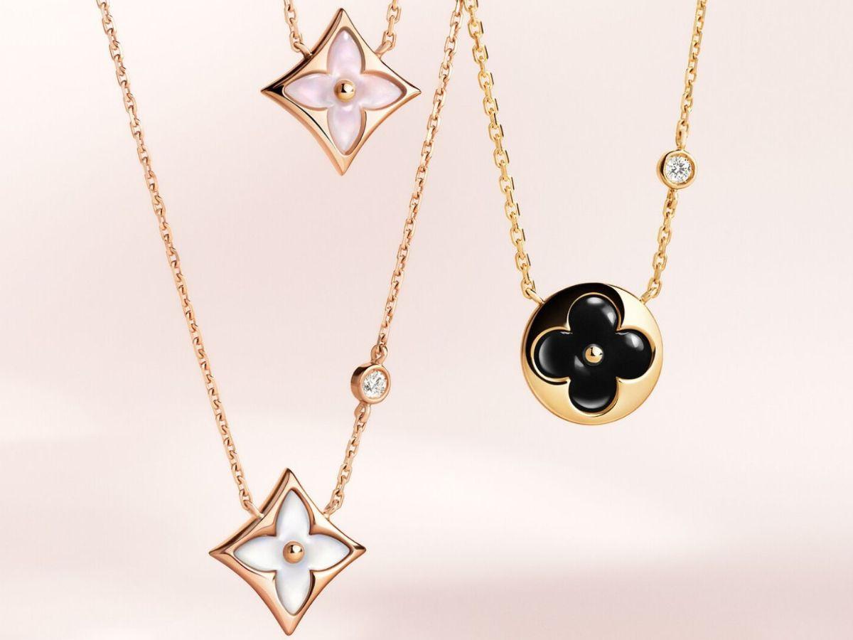 Vẫn là họa tiết Monogram Flower quen thuộc