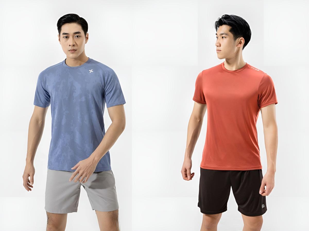 Áo thun là lựa chọn quen thuộc và dễ mặc nhất cho nam giới khi tập yoga