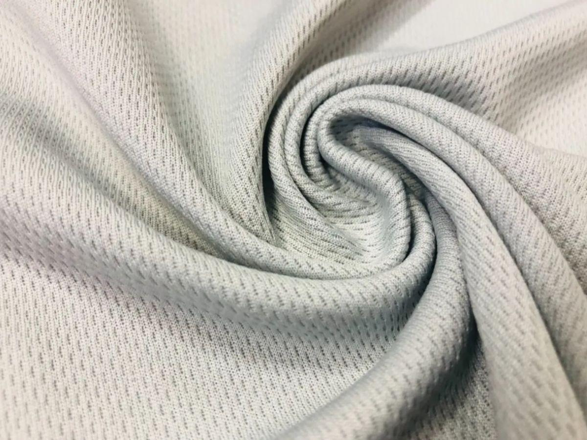Vải Polyester rất nhẹ, khô cực nhanh