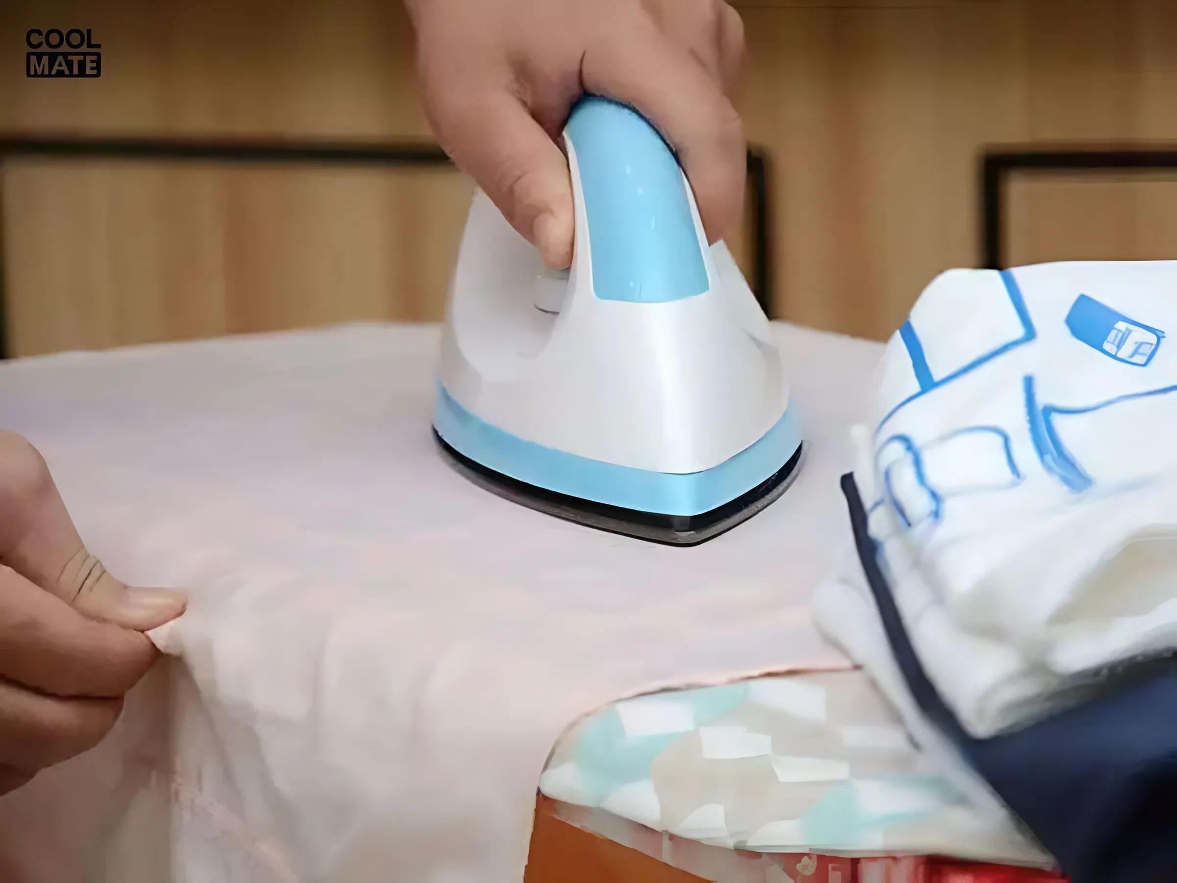 Cần Lộn trái áo trước khi ủi