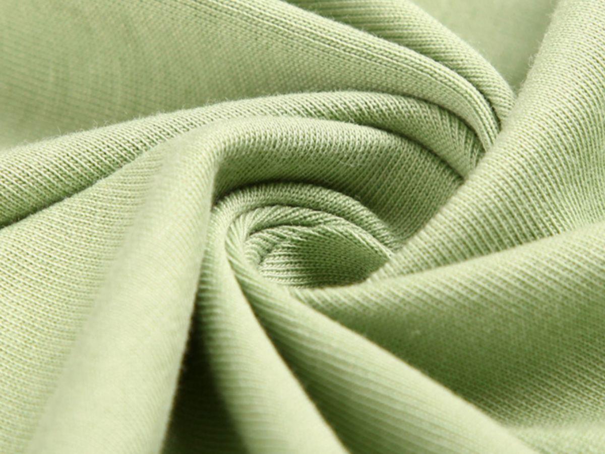 Các loại vải cotton, linen, modal với bề mặt thoáng khí]