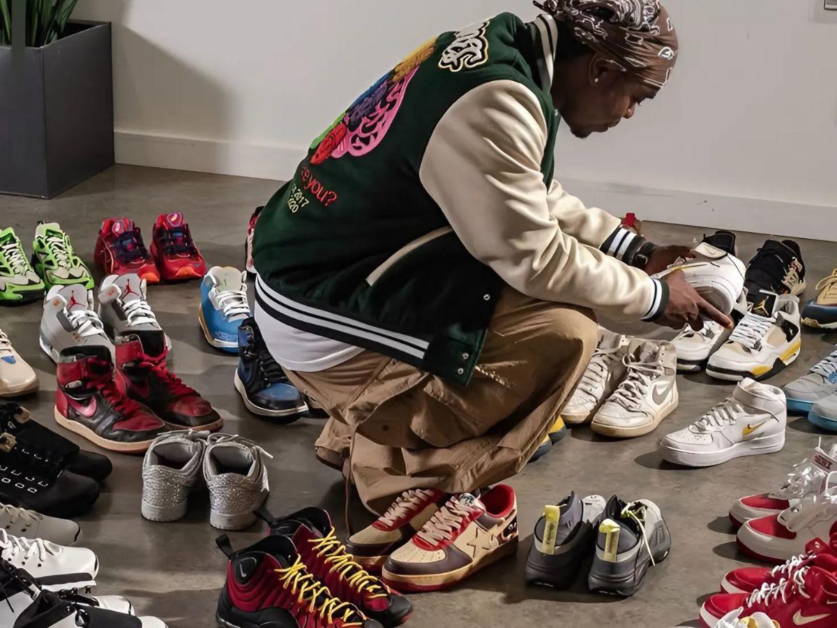 Sneaker là món đồ không thể thiếu trong streetwear