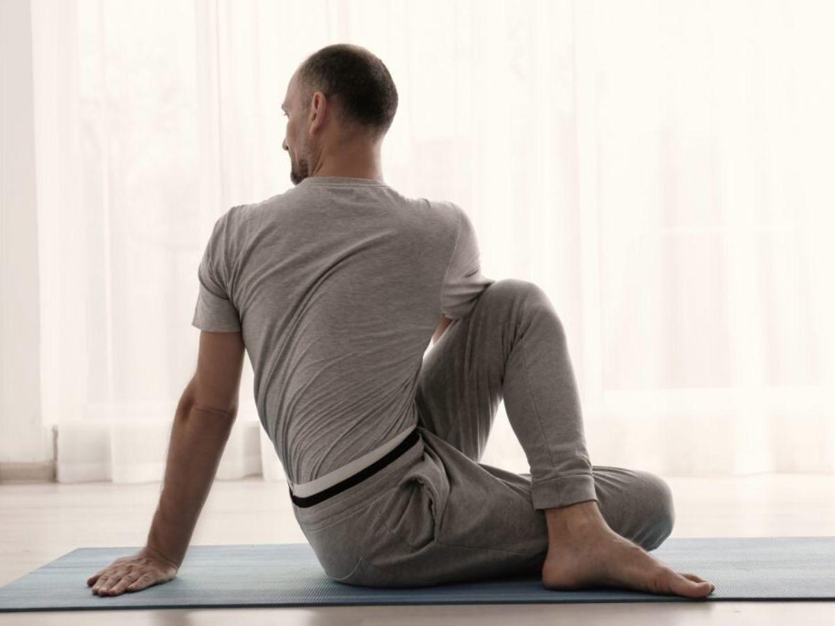 Nam giới hoàn toàn nên tập yoga