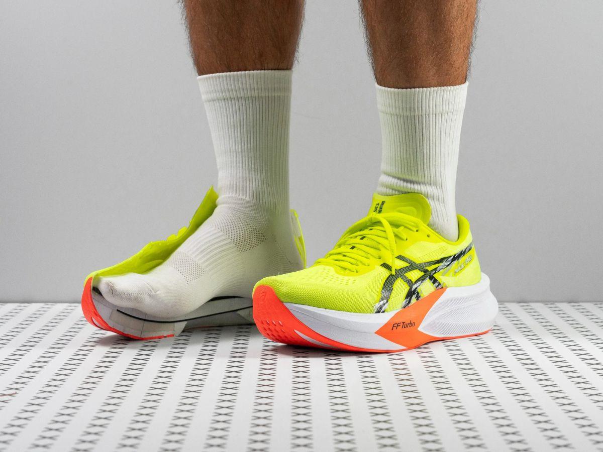 Asics Magic Speed dành cho người thích tốc độ