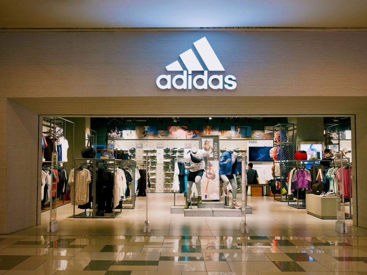 Địa điểm mua giày Adidas uy tín