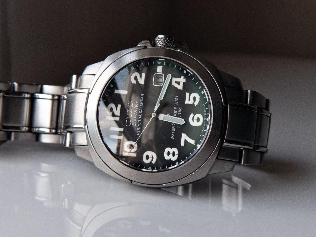 Đồng hồ chống nước Citixen Eco-Drive Corso