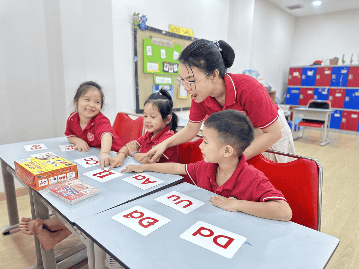 Polo là sự lựa chọn lý tưởng khi đáp ứng tính thoải mái, linh hoạt đồng thời vẫn lịch sự