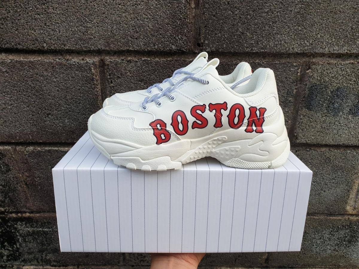 Giày MLB Boston là dòng giày sneaker thuộc bộ sưu tập Big Ball Chunky