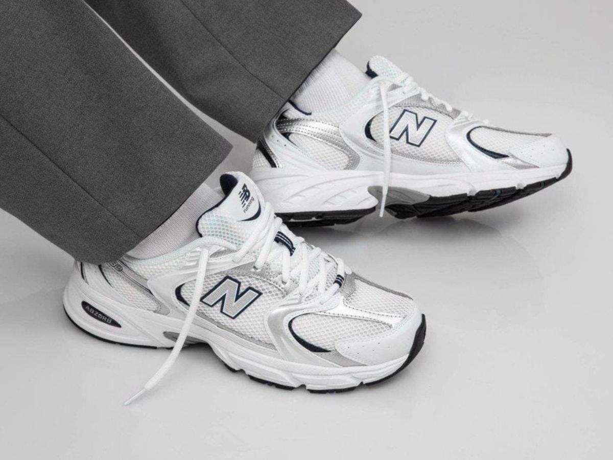 Giày new balance sở hữu nhiều mẫu mã đa dạng, phù hợp với dân công sở