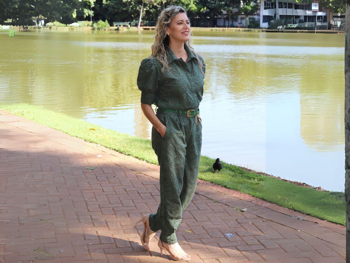 Jumsuit tay lỡ