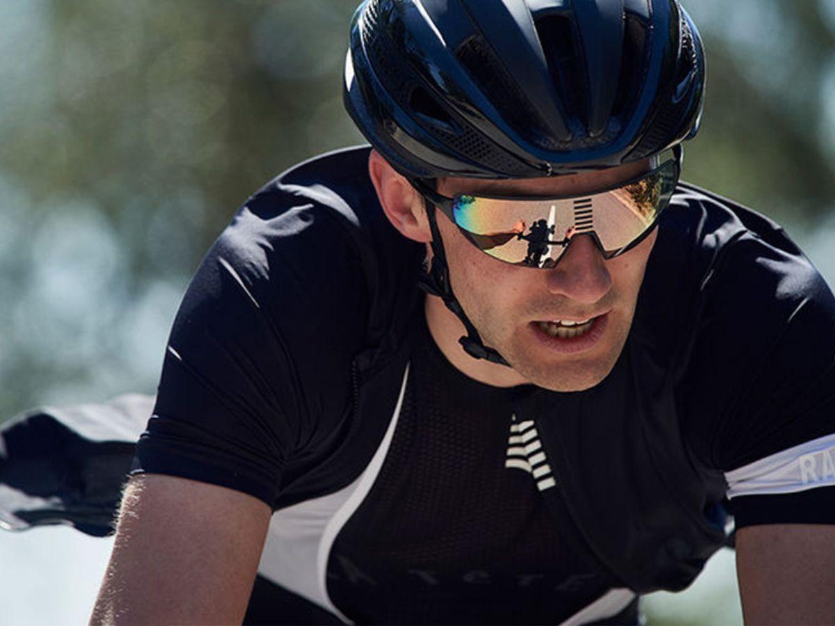 Mắt kính đạp xe