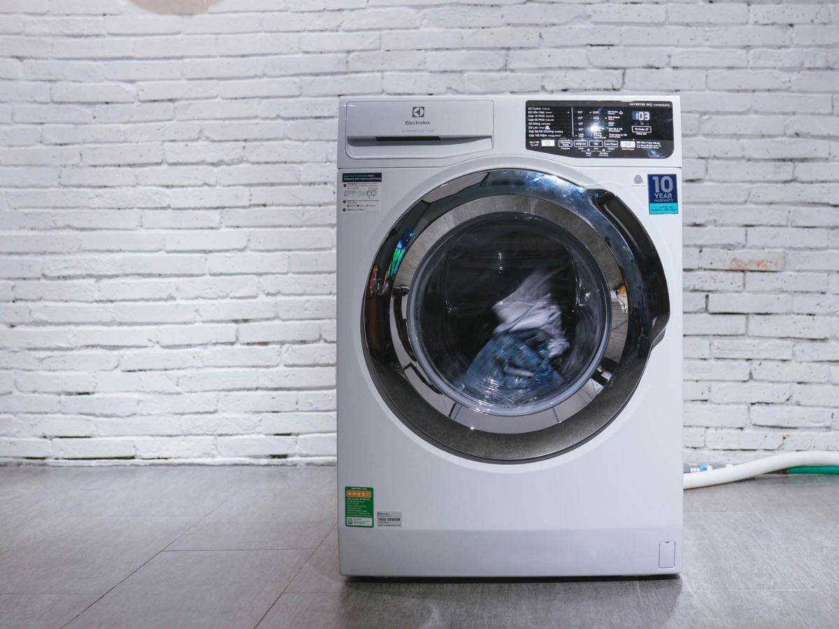 Dòng máy sấy Electrolux UltimateCare 300/500