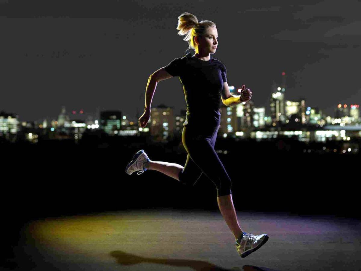 chạy bộ buổi tối tốt cho sức khỏe