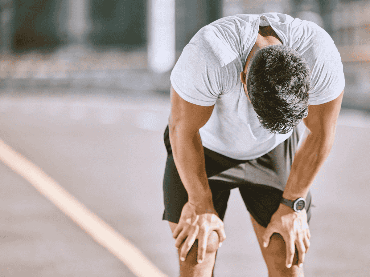 Cơ thể dễ cảm thấy chóng mặt hoặc run rẩy nếu nhịn ăn tối