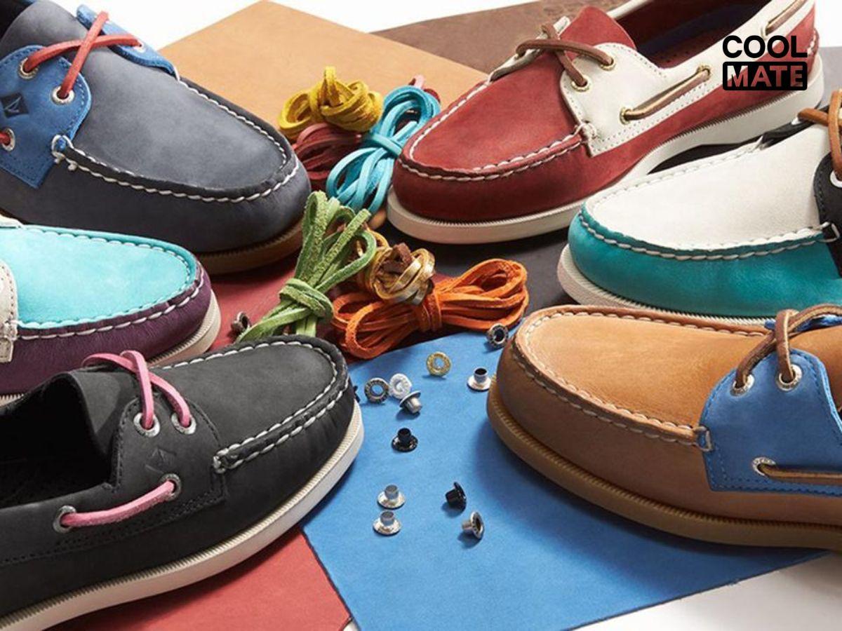 Giày boat lịch lãm, phù hợp với quần jean slim hoặc straight, tạo phong cách phóng khoáng và hiện đại.