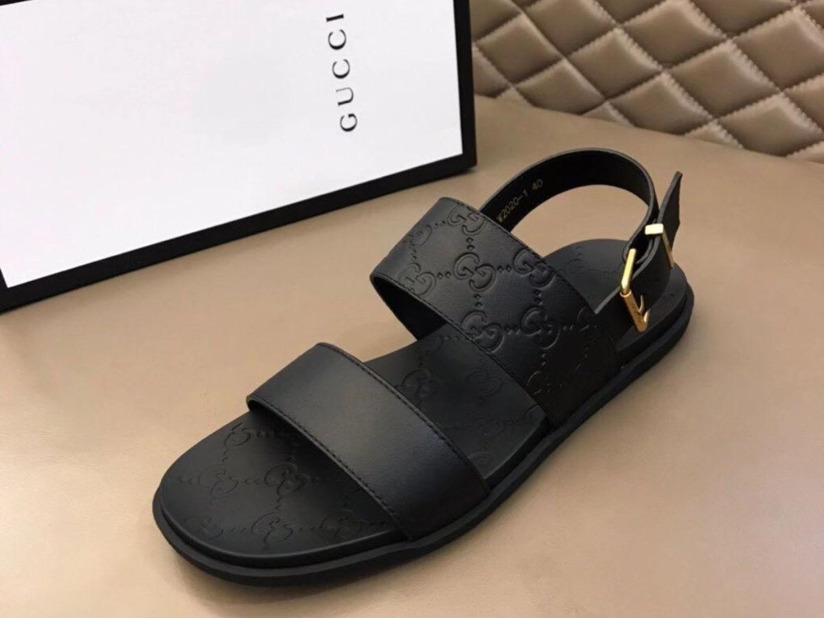 Shop bán dép Gucci nam authentic đều được khách hàng đánh giá chất lượng cao