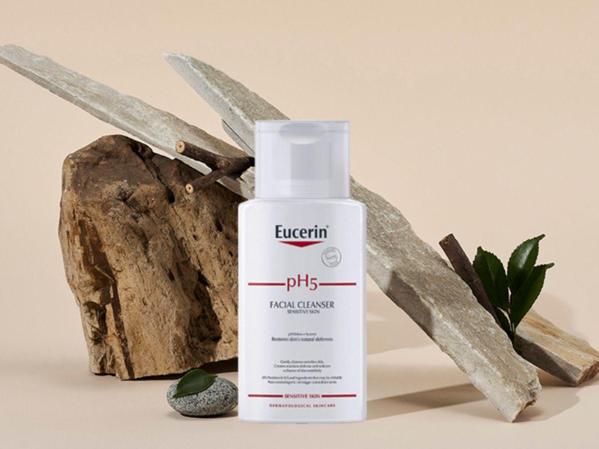 Sữa rửa mặt Eucerin