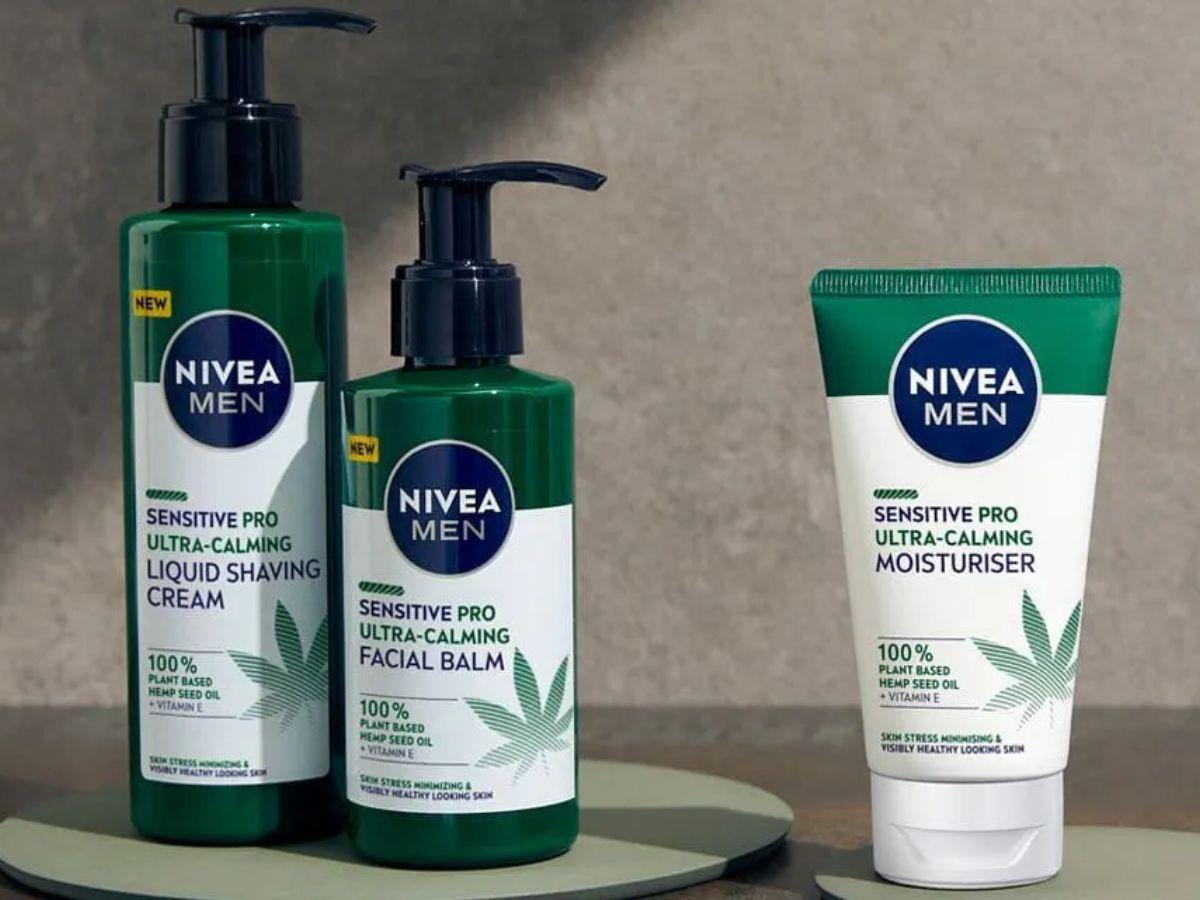 Sữa rửa mặt dịu nhẹ, phù hợp cho da nhạy cảm, giúp làm sạch và giữ ẩm hiệu quả