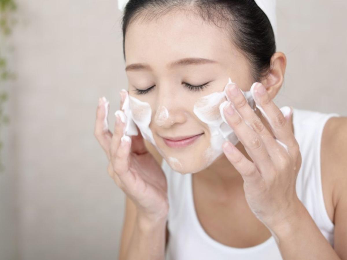 Hãy tập thói quen đọc bảng thành phần trước khi quyết định mua