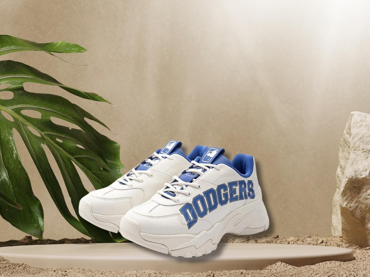 MLB Boston lại trở thành "must-have item" trong tủ đồ của nhiều bạn trẻ
