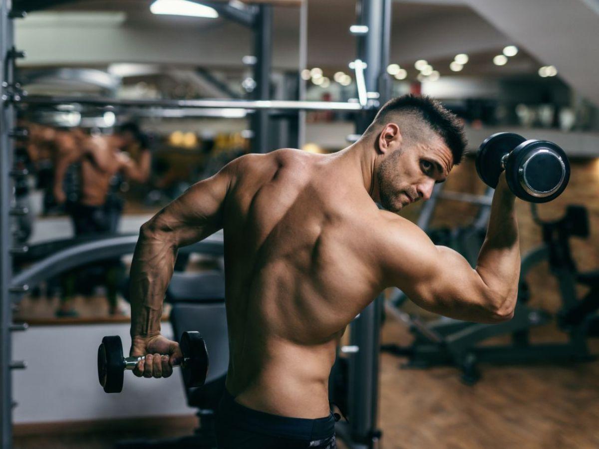 Bơi trước tập gym sau có thể khiến cơ bắp của bạn mệt mỏi