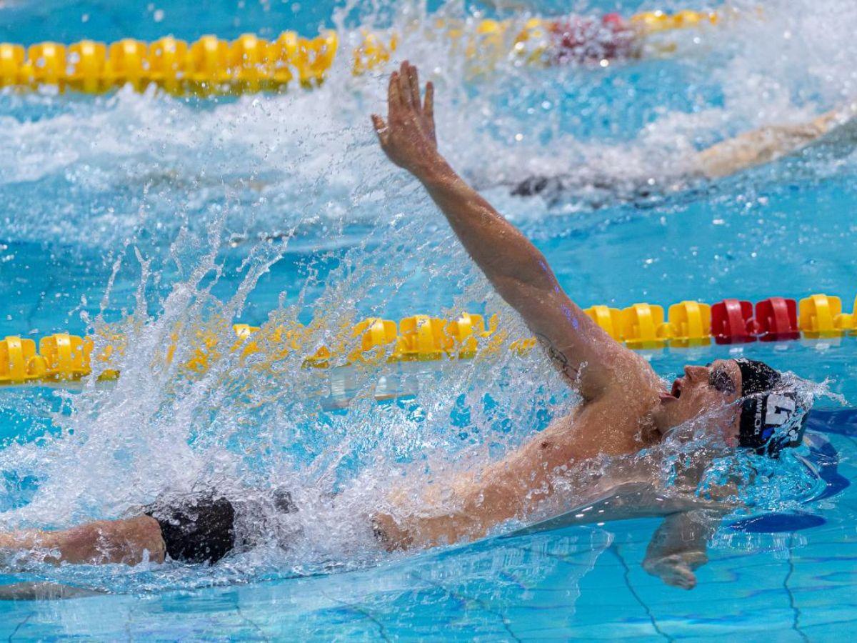 Bơi ngay sau khi tập gym có thể gây sốc nhiệt