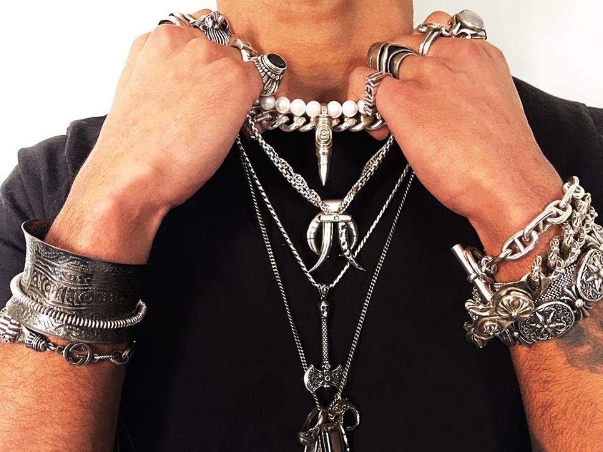 Phong cách của Chrome Hearts hầm hố, gai góc và cá tính mạnh mẽ