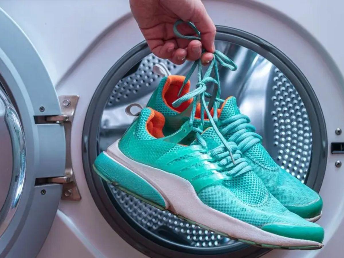 Vệ sinh giày chạy Nike 