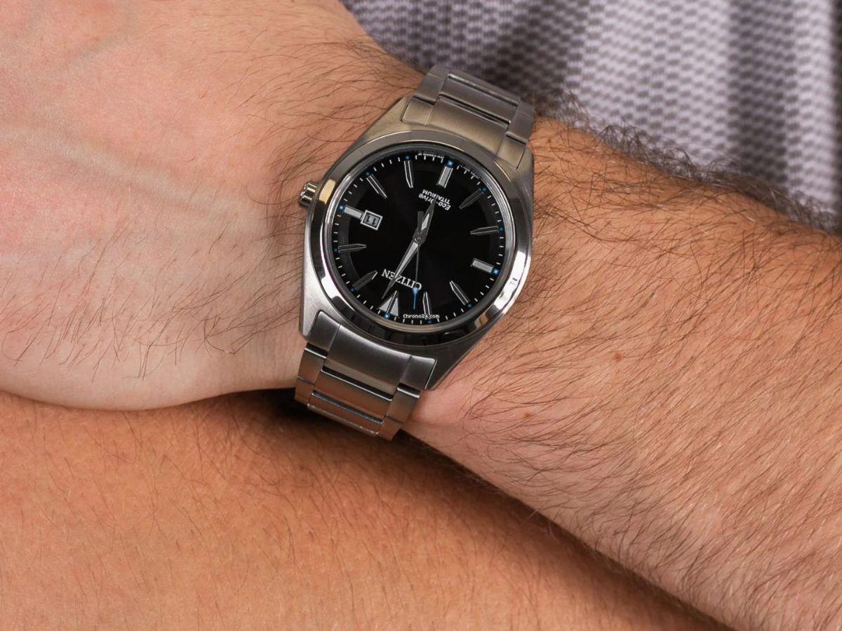 Đồng hồ Citizen Super Titanium AW1640-83E