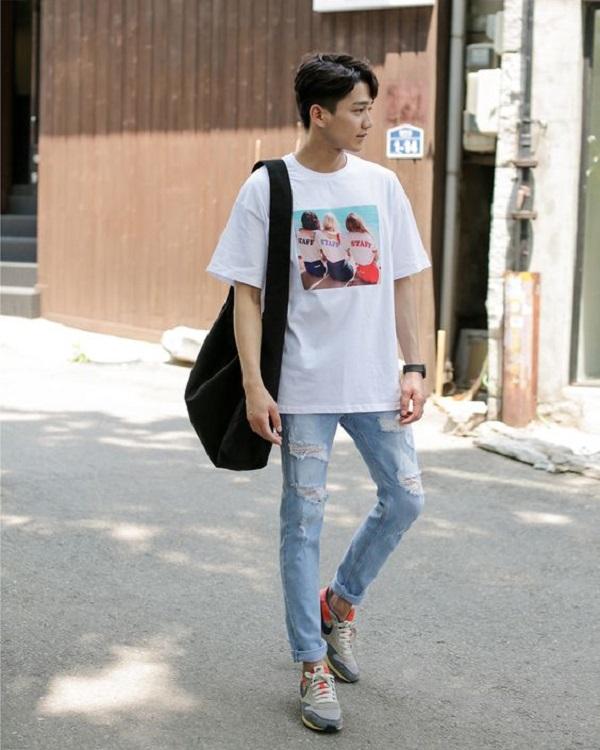 Áo thun cùng quần Jeans nam: bộ đôi kinh điển