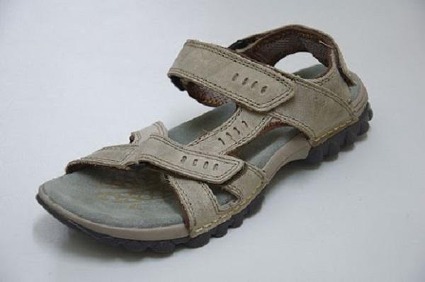 Clarks, thương hiệu đến từ Anh Quốc