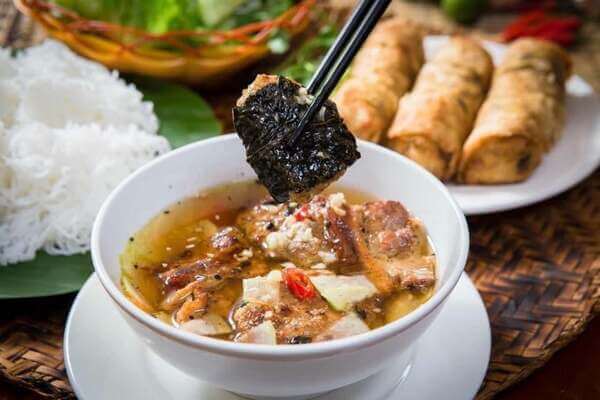 quán bún chả ngon nhất Hà Nội